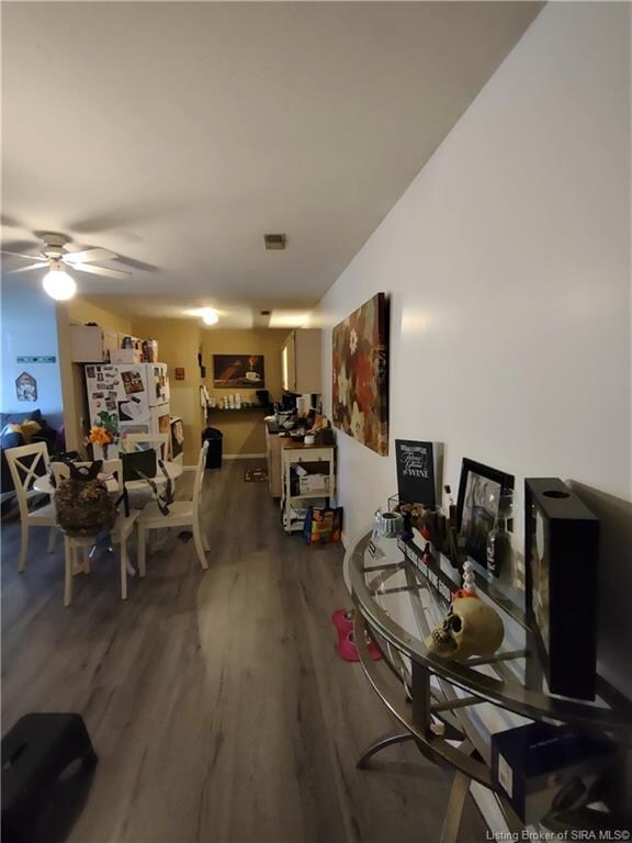 Picture is of a similar unit.