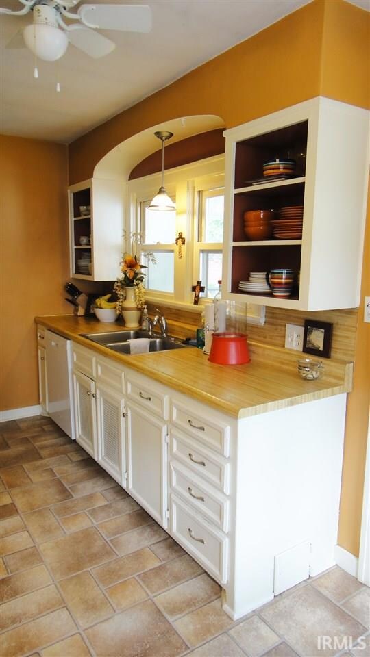 765 Lehman St, Berne, IN 46711 - photo 5