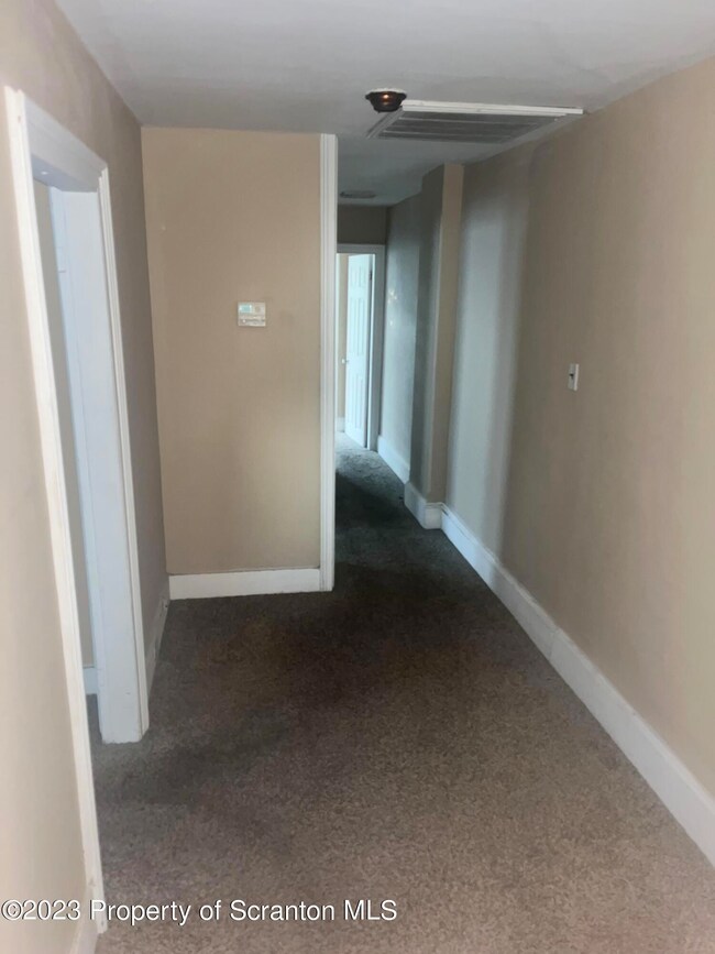 115-117 S Sumner Ave, Scranton, PA 18504 - photo 3