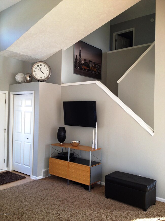 family room 22