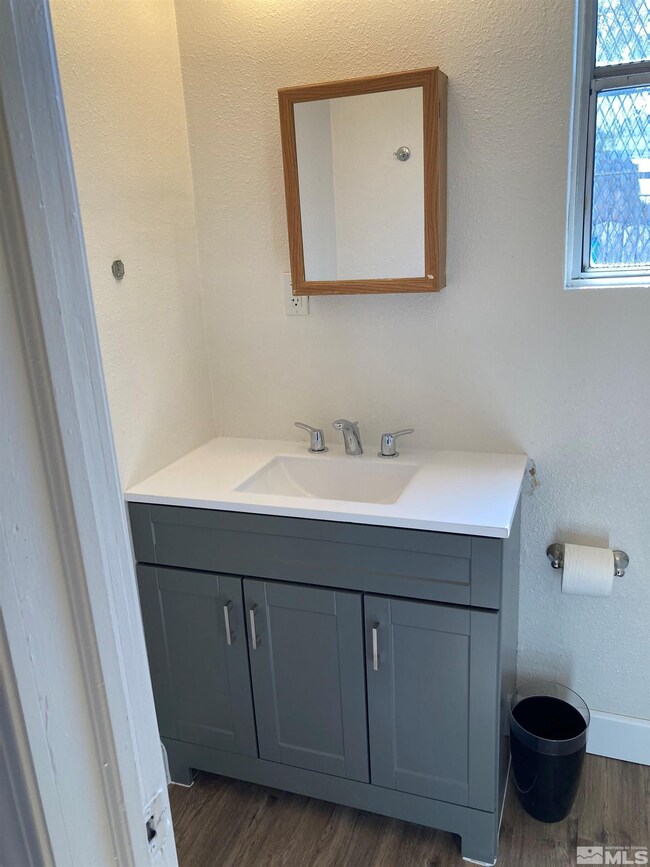 1609 G St, Sparks, NV 89431 - photo 2