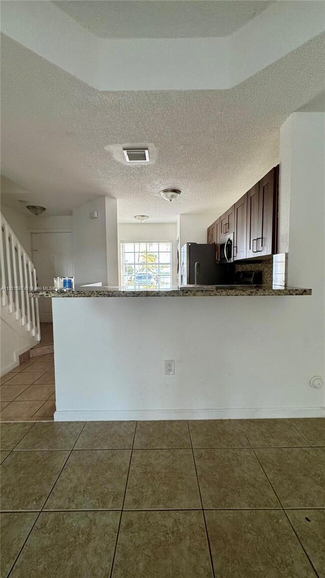12124 SW 143rd Ln unit 85, Miami, FL 33186 - photo 4