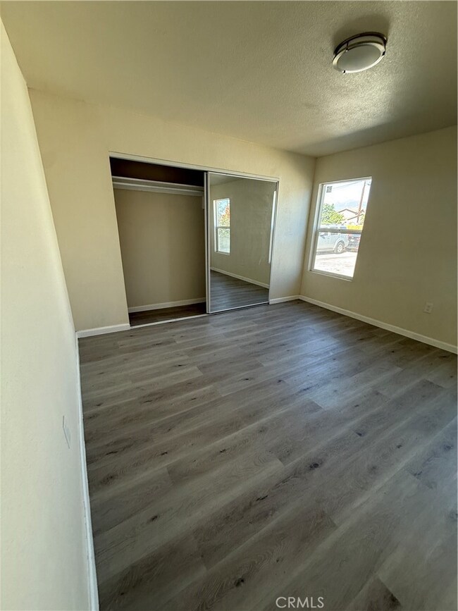 17055 San Bernardino Ave unit 2, Fontana, CA 92335 - photo 5