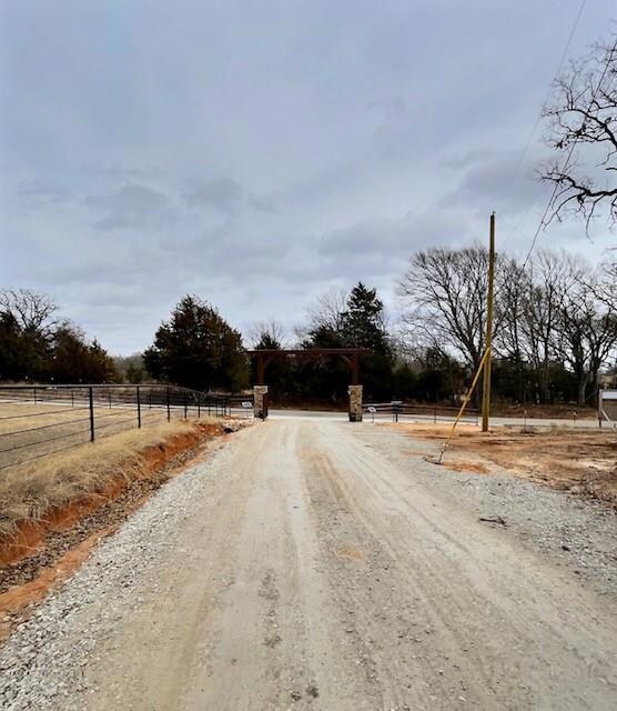 139 Red Oak Dr, Decatur, TX 76234 - photo 3