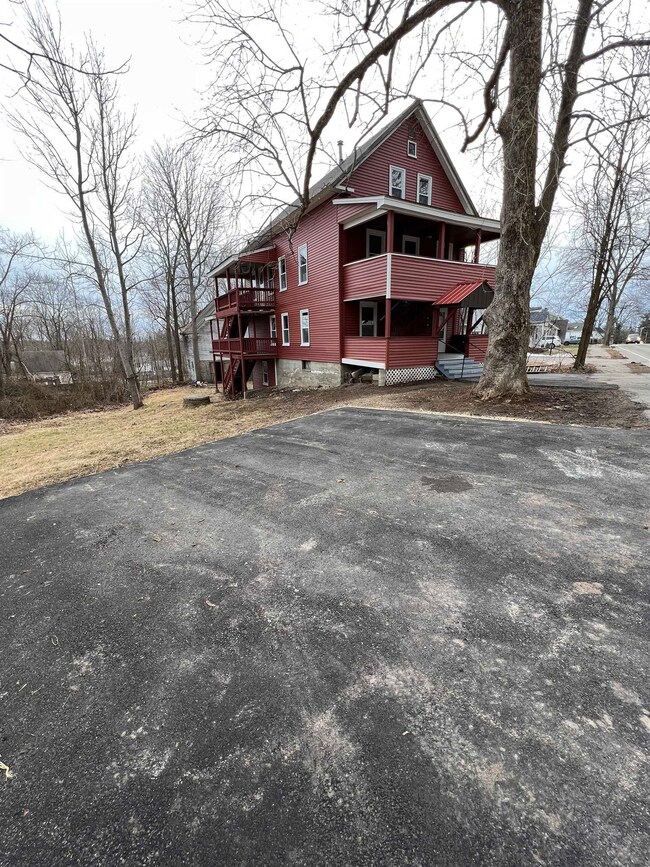 59 Oak St, Dover, NH 03820 - photo 2