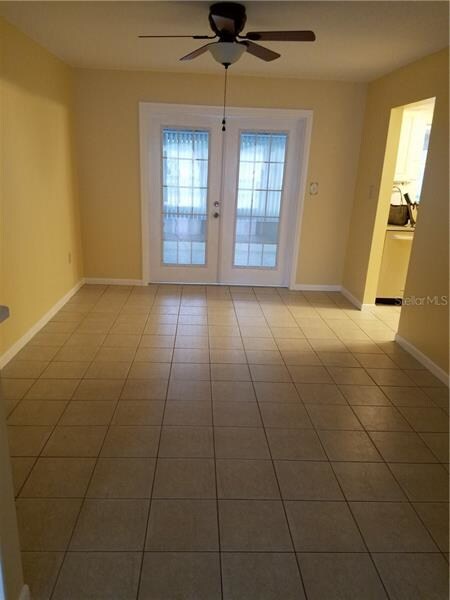 5451 Palm Crest Ct N, Pinellas Park, FL 33782 - photo 3