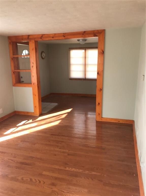 225 S 2nd Ave, Beech Grove, IN 46107 - photo 3