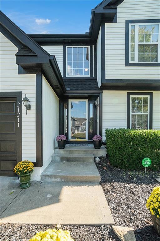 21211 W 52nd St, Shawnee, KS 66218 - photo 5