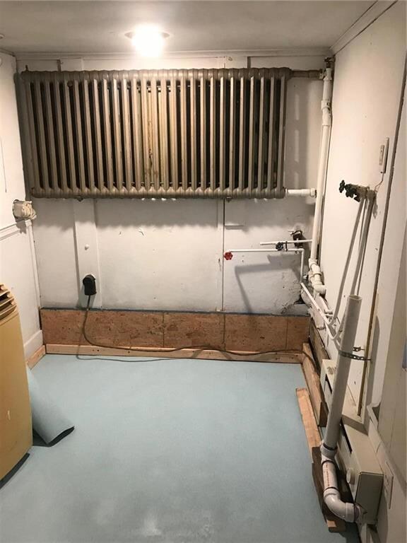 109 S Elizabeth St unit Downstairs, Tamaqua, PA 18252 - photo 3