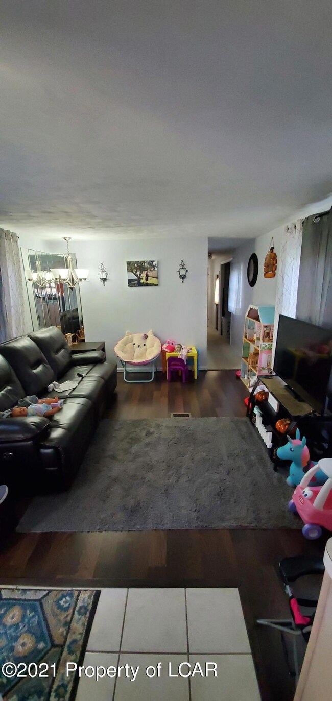 338 Holden St, Wyoming, PA 18644 - photo 7