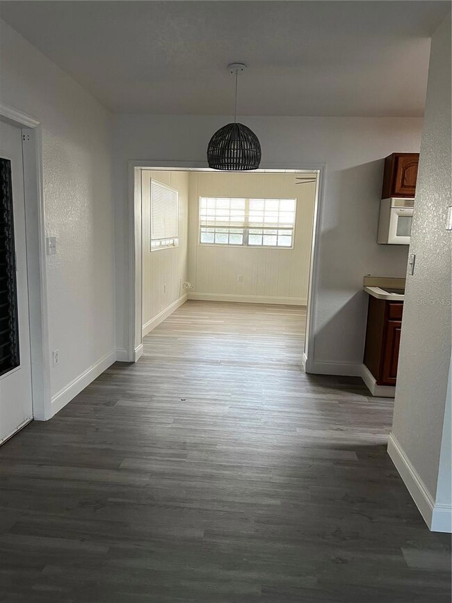 515 16th St NE, Winter Haven, FL 33881 - photo 4