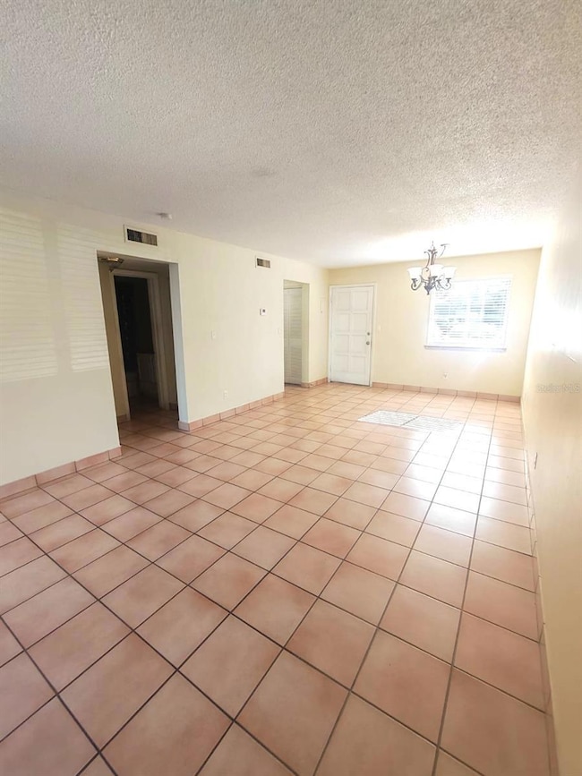 6306 Newtown Cir unit 6A3, Tampa, FL 33615 - photo 5