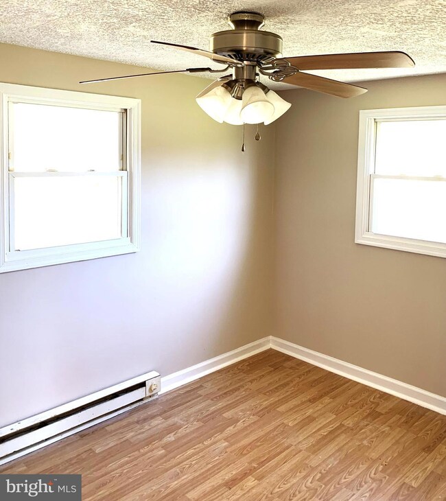 90 Charles Way, Colonial Beach, VA 22443 - photo 6