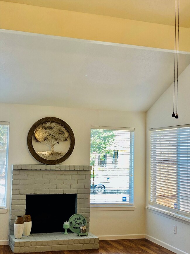 13219 Pebblewalk Cir S, Houston, TX 77041 - photo 3