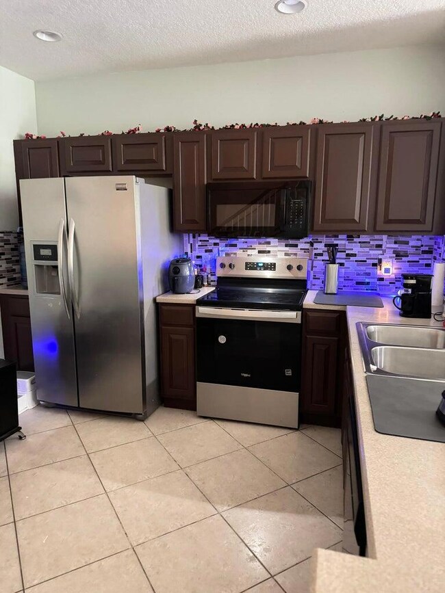 unlisted-address, Boynton Beach, FL 33472 - photo 4