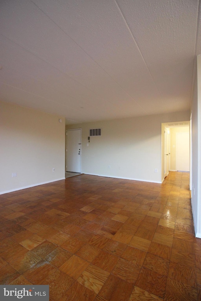 2632 Wagon Dr unit 1C, Alexandria, VA 22303 - photo 5