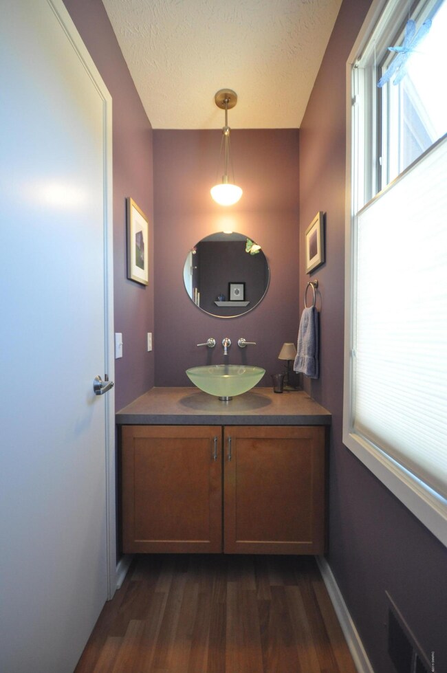 Entry Half Bath