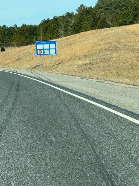 0 I-22 unit 25-1513, Winfield, AL 35594 - photo 5