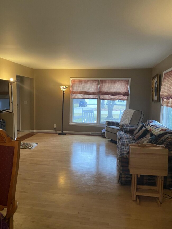 livving room - dining room