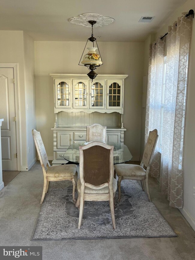 151 Chevy Chase St unit A, Gaithersburg, MD 20878 - photo 6