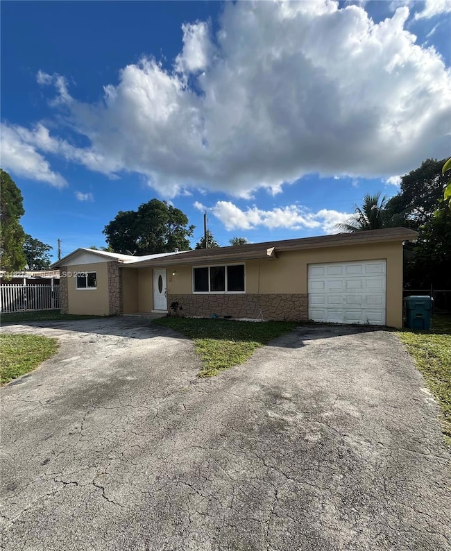 150 NE 173rd St, North Miami Beach, FL 33162 - photo 4