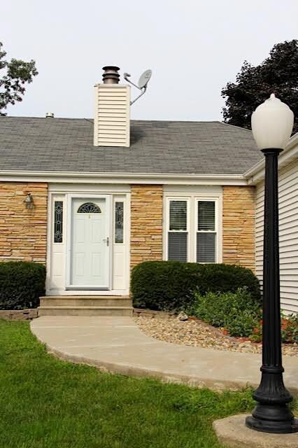 1019 E 17th St N, Newton, IA 50208 - photo 3