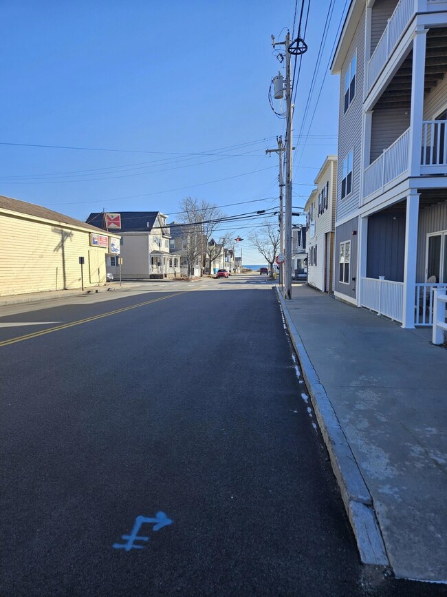 21 Union Ave unit 5, Old Orchard Beach, ME 04064 - photo 4