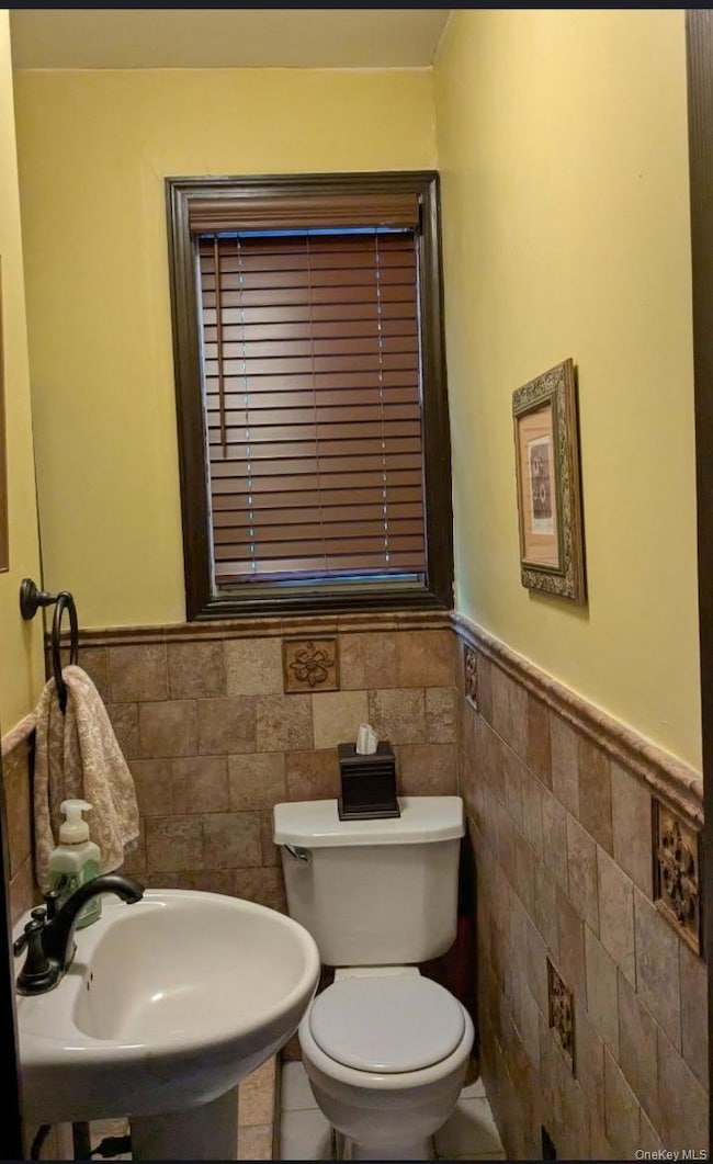 56 Fendale St, Franklin Square, NY 11010 - photo 6