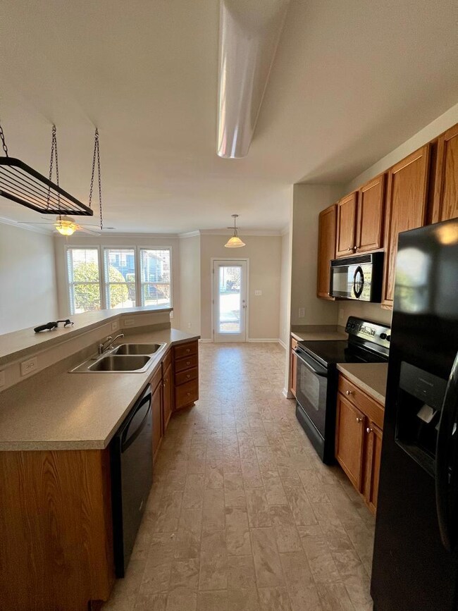 539 Village Loop Dr, Apex, NC 27502 - photo 5