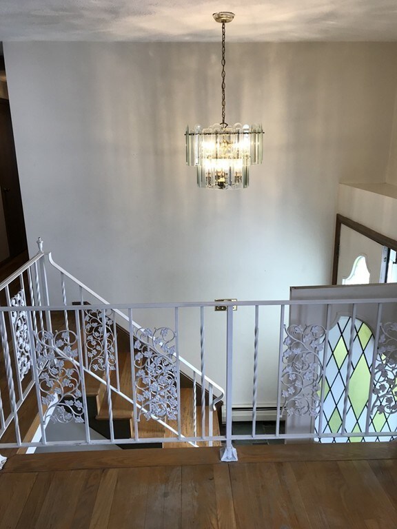 34 Sparhawk Dr, Burlington, MA 01803 - photo 3