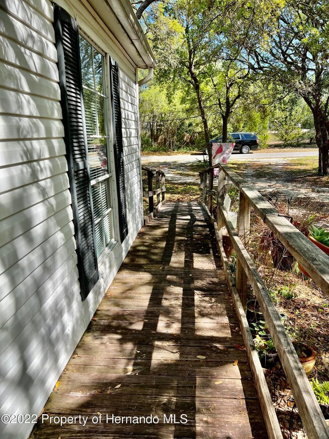 B4924980-A931-4837-9518-6C5968B7A708