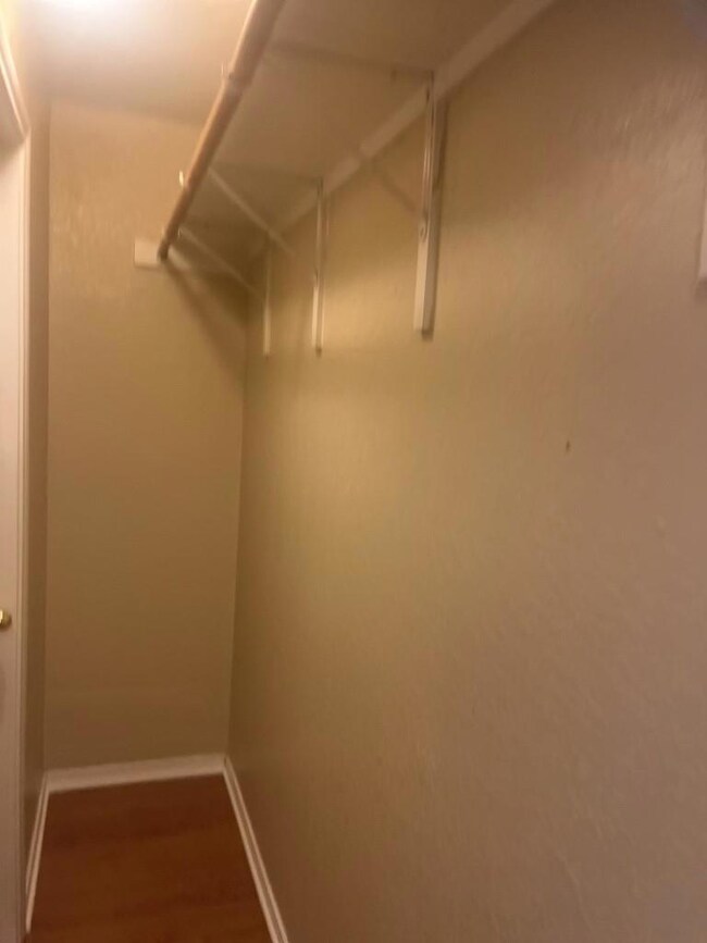 214 Bobbie Ann Ct, Granbury, TX 76049 - photo 6