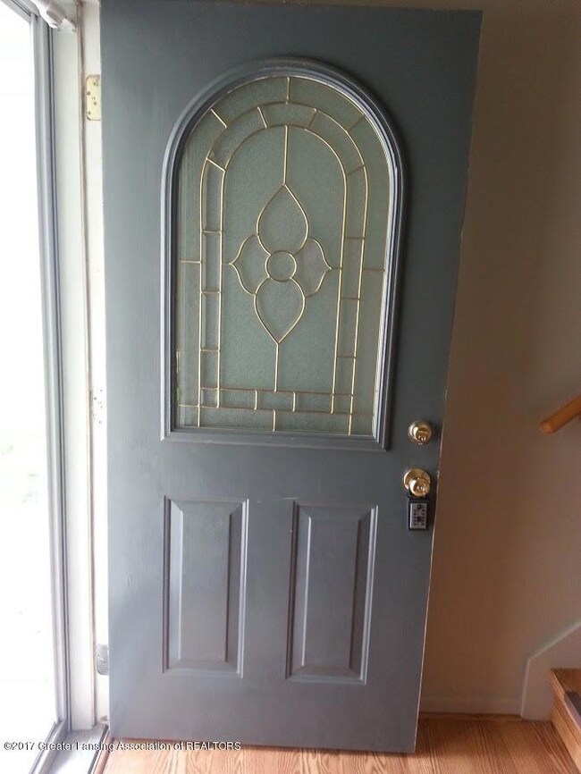 4223 Lochinver Cir, Lansing, MI 48911 - photo 7