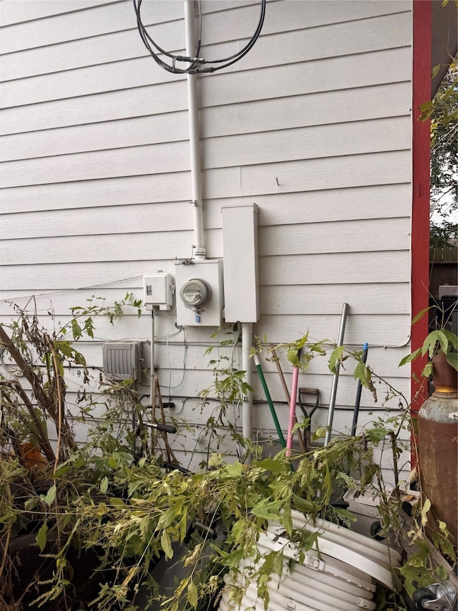 8602 De Priest St, Houston, TX 77088 - photo 7