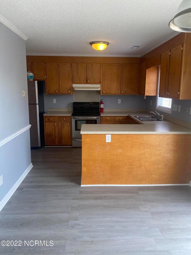 5E3941C9-79A2-4E6D-9DE6-BF7FE61ADE65