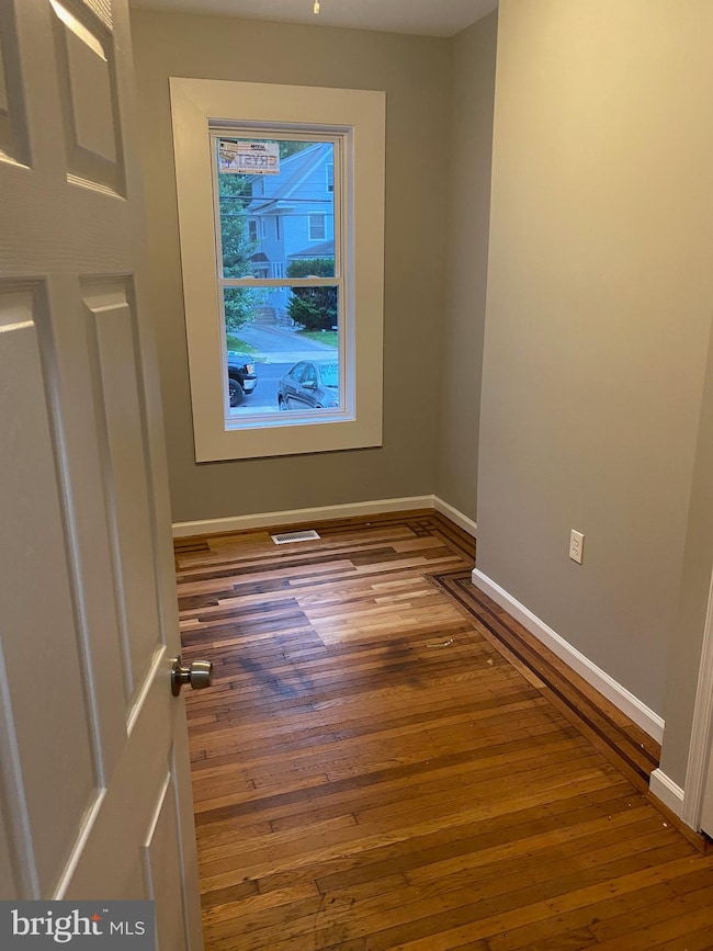 97 E Stewart Ave, Lansdowne, PA 19050 - photo 4