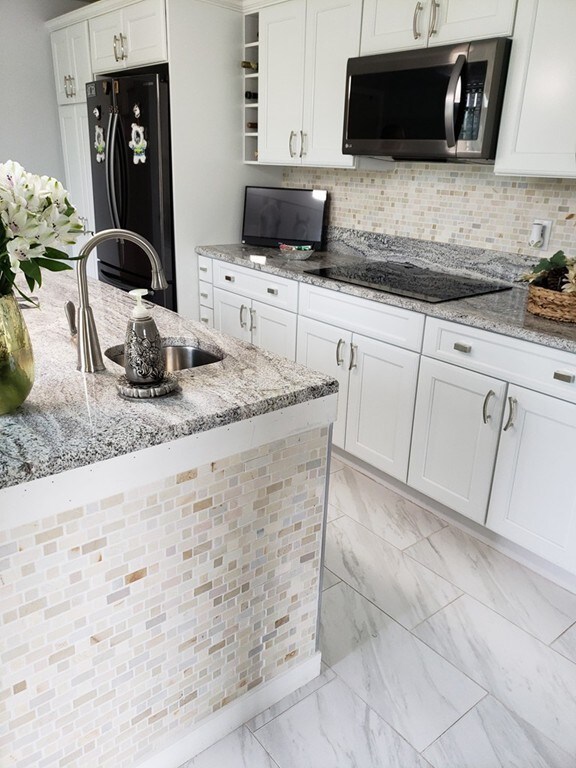 210 Haverhill St, Dracut, MA 01826 - photo 5