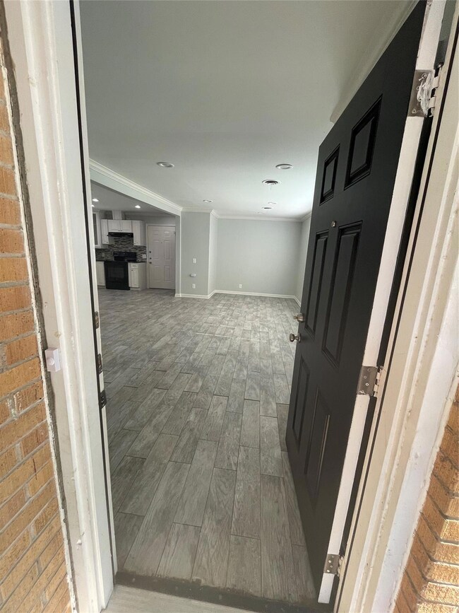 1225 Norwood Dr, Hurst, TX 76053 - photo 3