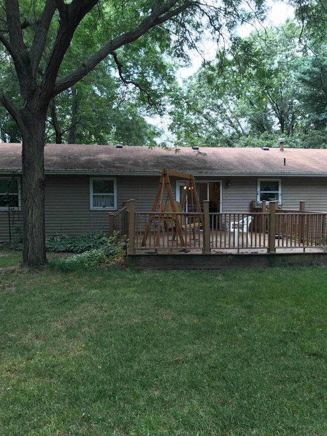 3767 N 525 W, La Porte, IN 46350 - photo 2