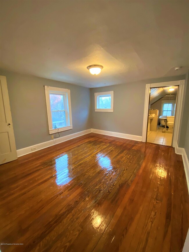 914 Mount Vernon Ave, Scranton, PA 18508 - photo 7