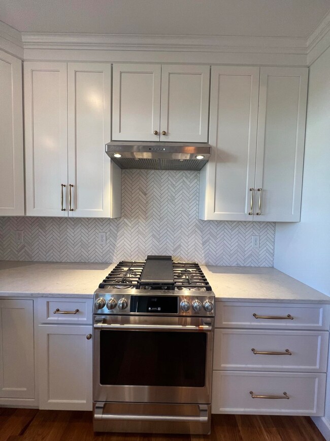 24 Sage Ln unit 2, Greenland, NH 03840 - photo 7