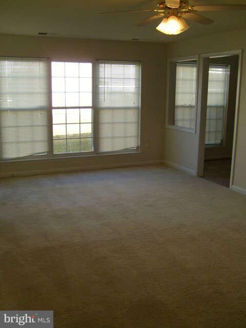 8206 Crossbrook Ct unit 101, Lorton, VA 22079 - photo 2