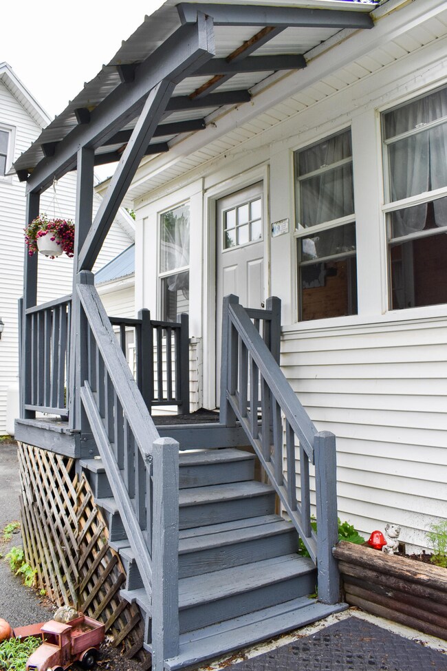 16 Highland Ave, Milo, ME 04463 - photo 7