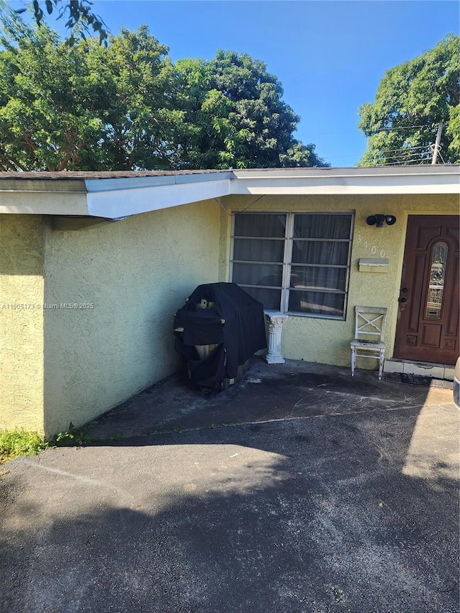 3100 SW 67th Terrace, Miramar, FL 33023 - photo 4