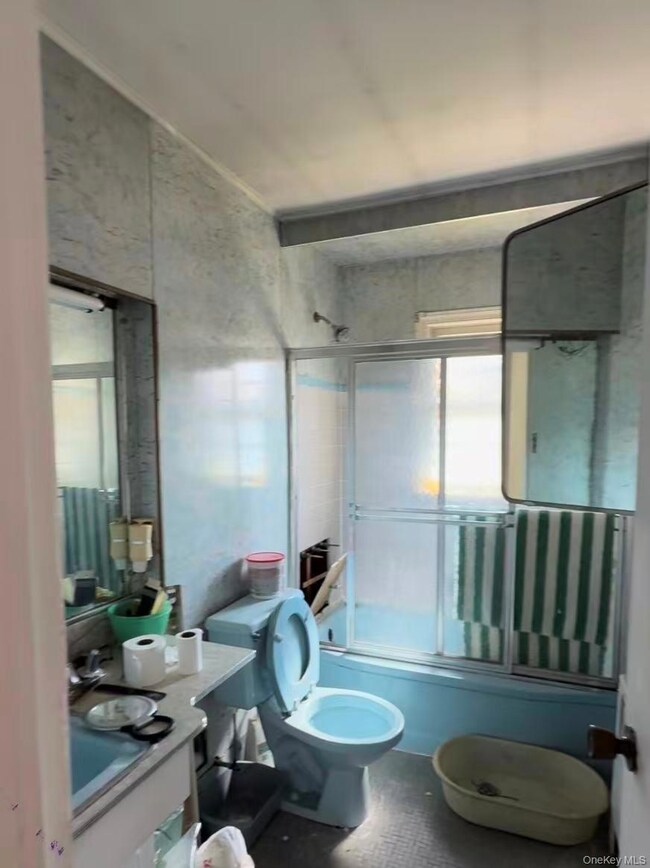 23 Park Cir, Mineola, NY 11501 - photo 5