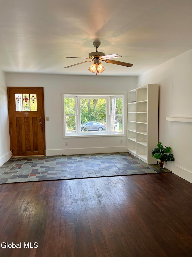 125 Joslen Blvd, Hudson, NY 12534 - photo 3