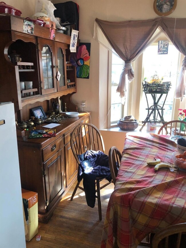 715 Roseway Dr, Klamath Falls, OR 97601 - photo 6