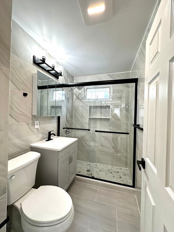 76 Golden Ave unit 1, Medford, MA 02155 - photo 4