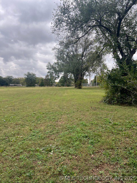 000 W N, Checotah, OK 74426 - photo 6