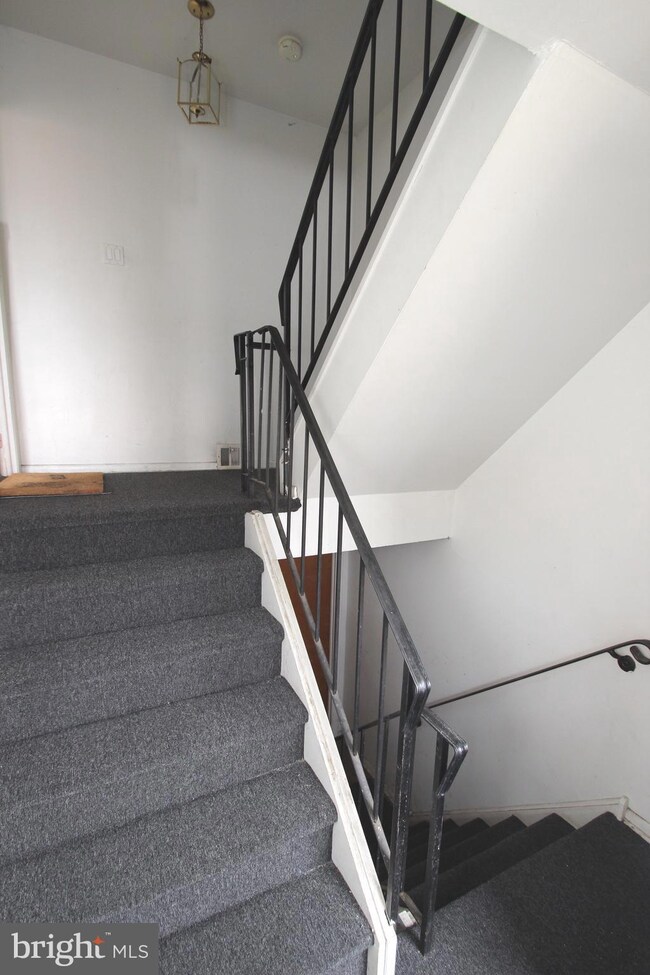 3604 Woodhaven Rd unit 1, Philadelphia, PA 19154 - photo 2